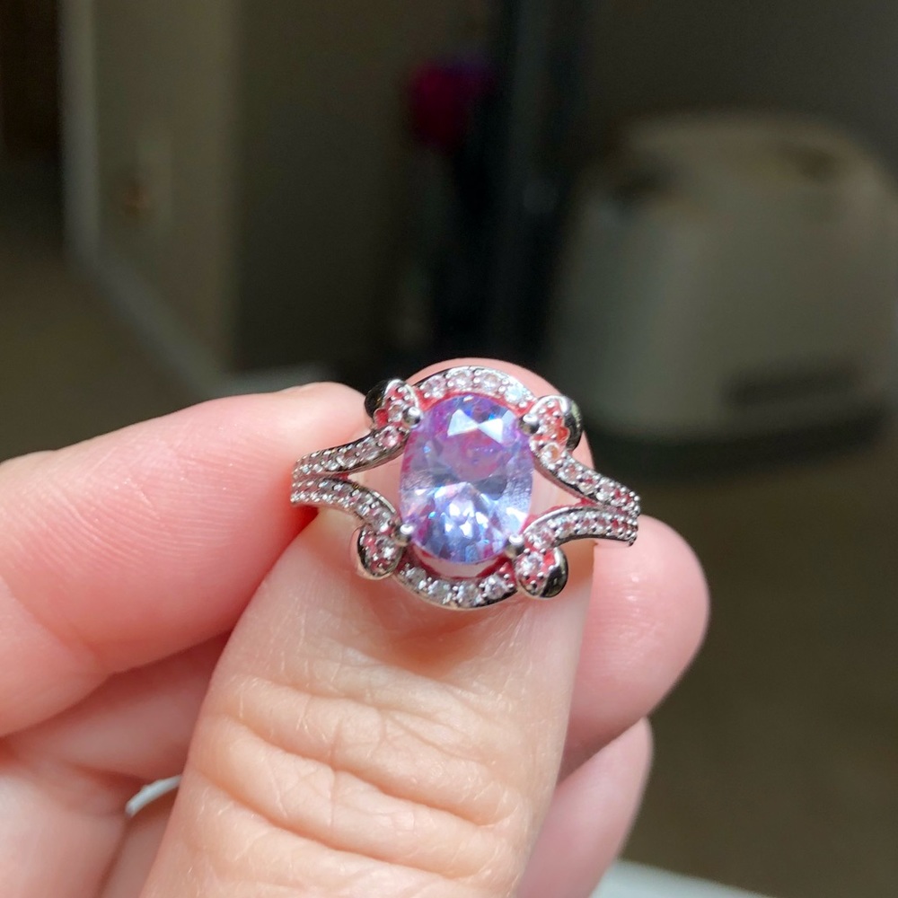 NWT Sterling Silver December Amethyst Birthstone Jeweled Ring Size 6 - Picture 1 of 8